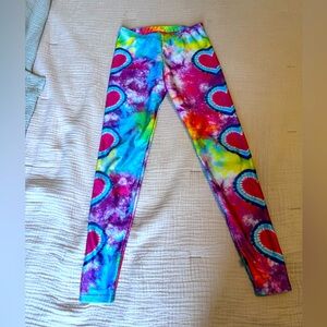 Medium tie dye look heart leggings